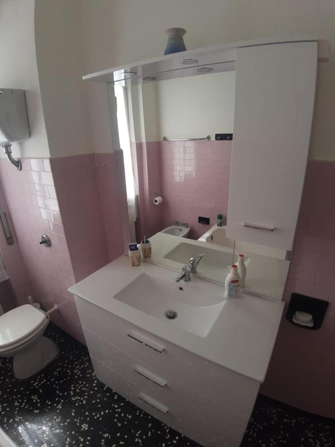 Appartamento Centrale Fino A 8 Posti Letto Pontremoli Dış mekan fotoğraf